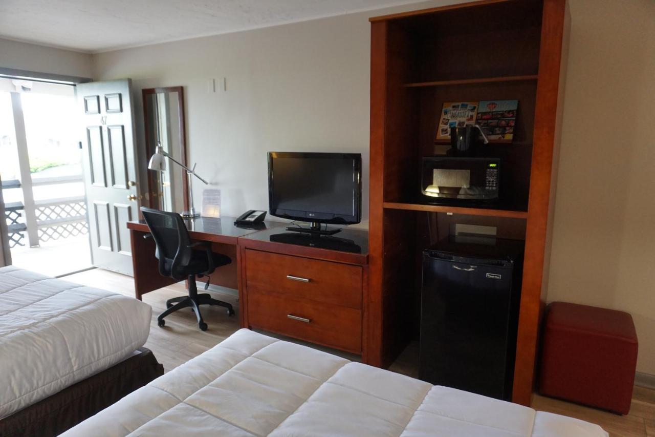 Harvest Drive Family - Renovated Motel
