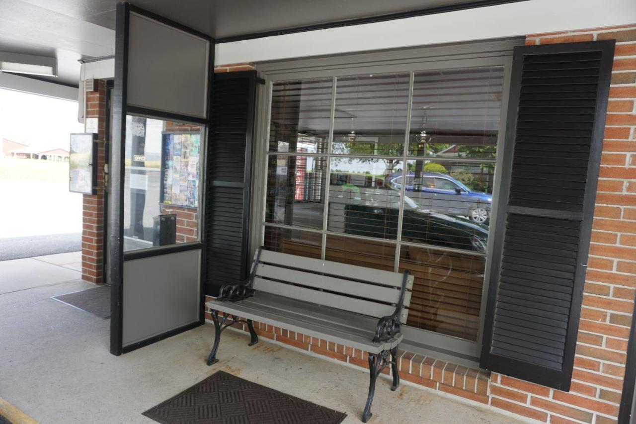 Harvest Drive Family - Renovated Motel