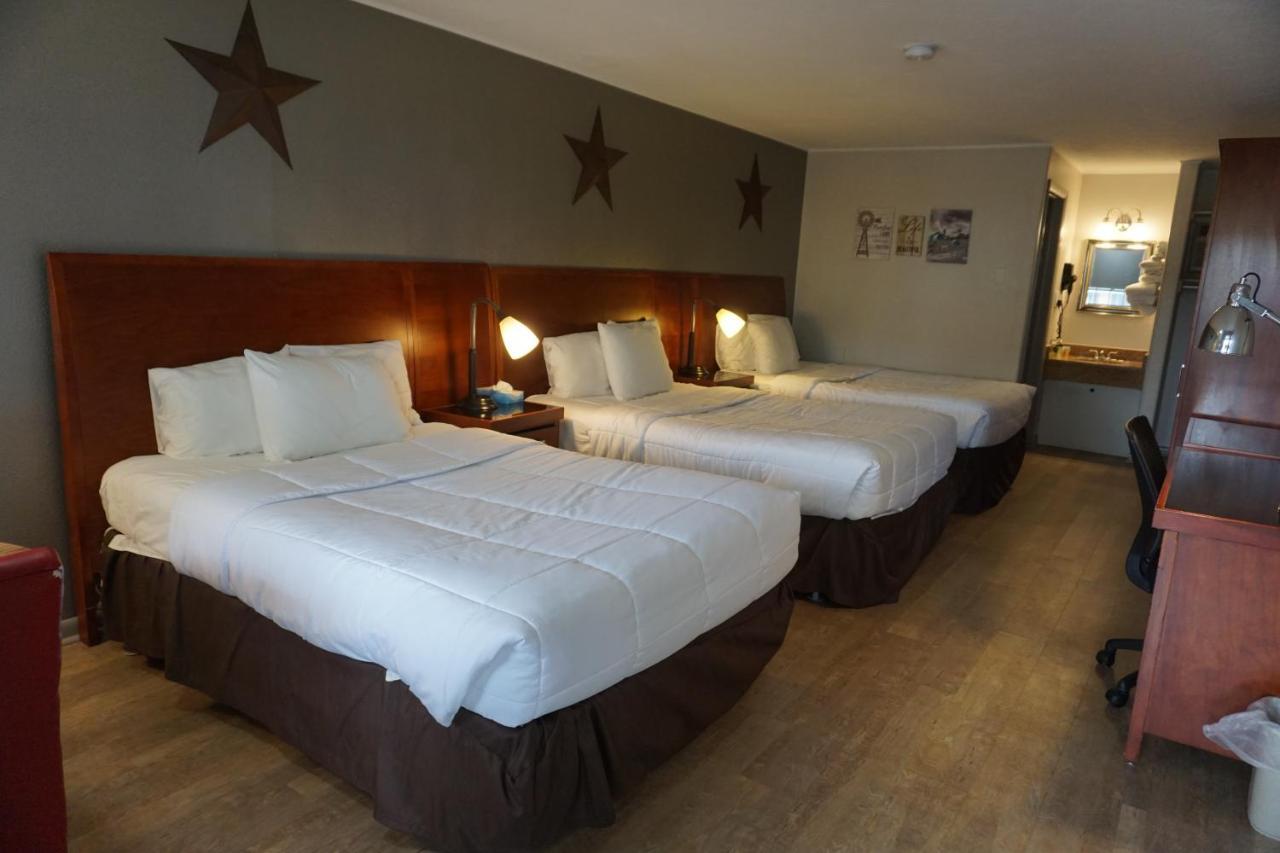 Harvest Drive Family - Renovated Motel