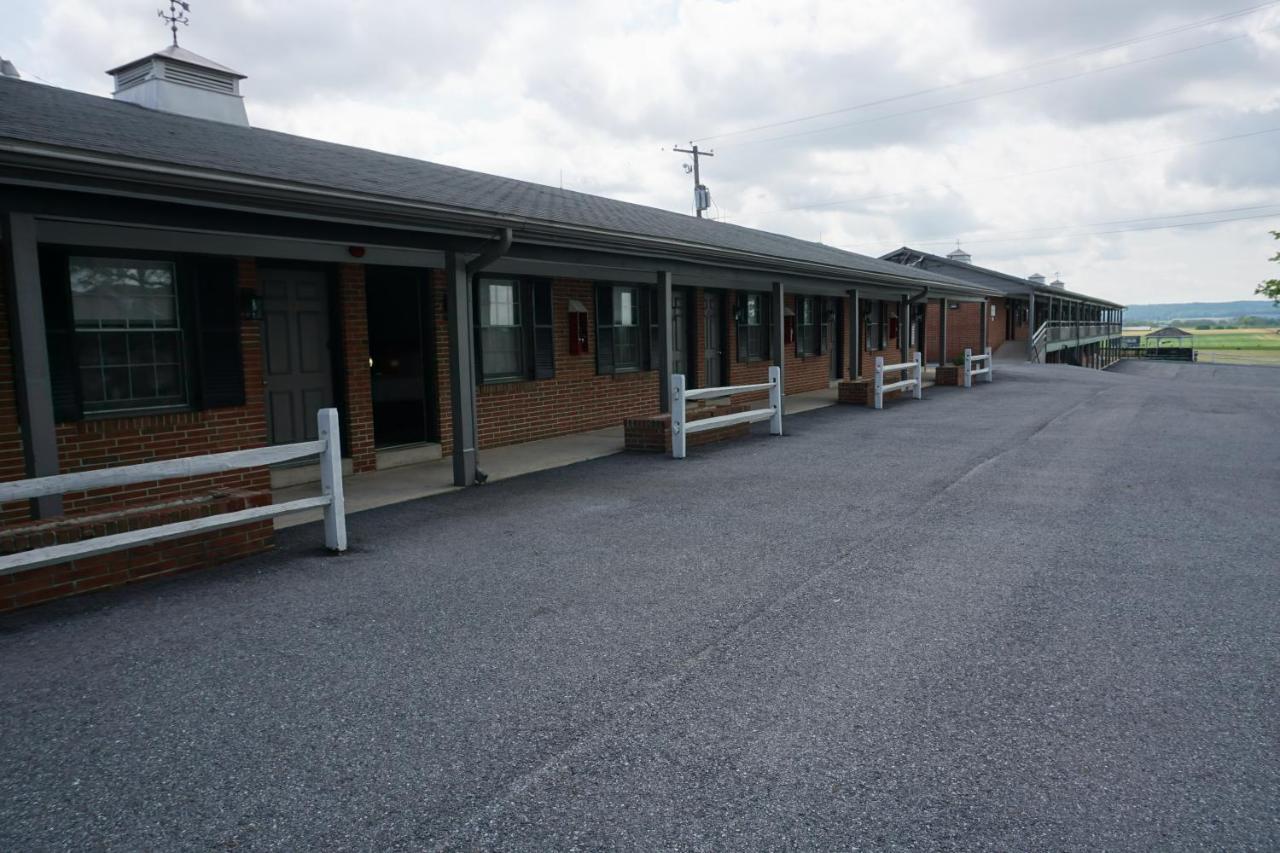 Harvest Drive Family - Renovated Motel Gordonville